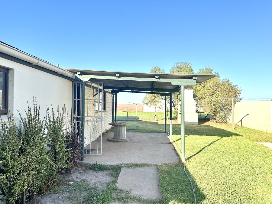 To Let 3 Bedroom Property for Rent in Malmesbury Rural Western Cape